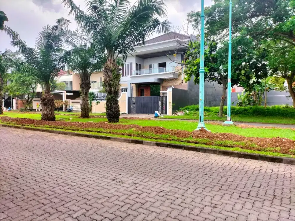 Rumah mewah dijual graha padma boulevard siap huni semi furnish