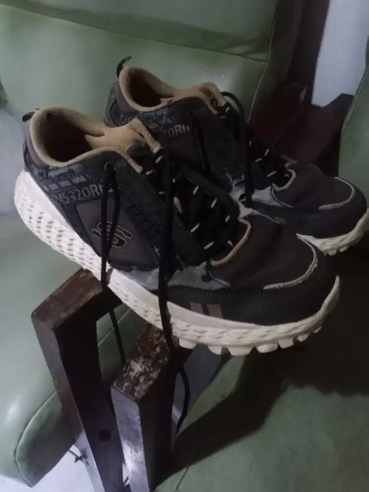 sepatu mulussss dewasa dan sepatu anak