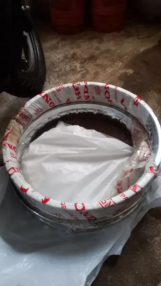 Daun pelek ring 14 ori honda