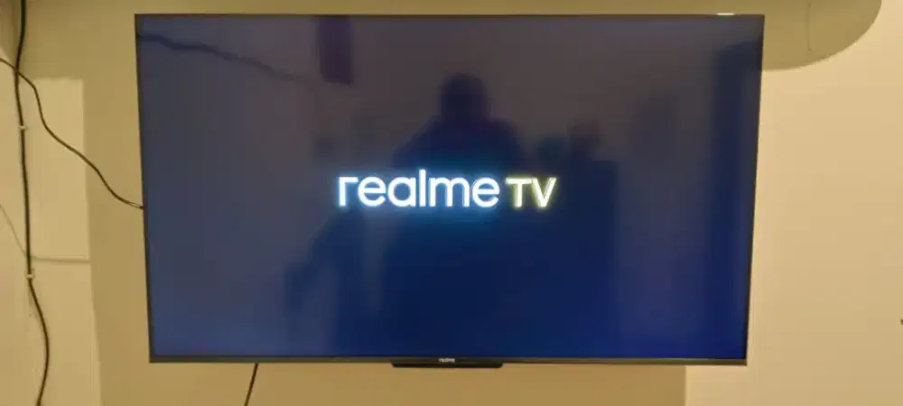 TV led merk Realmi 50 in smart android