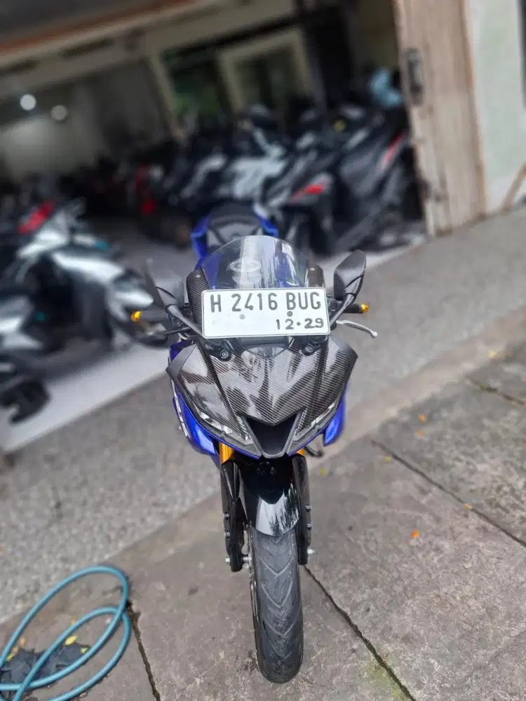 YAMAHA R15 V3 2019