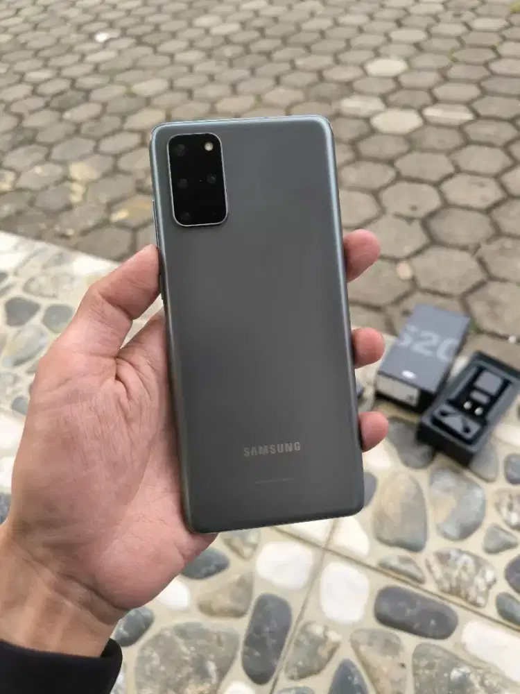 Samsung S20 Plus 8/128