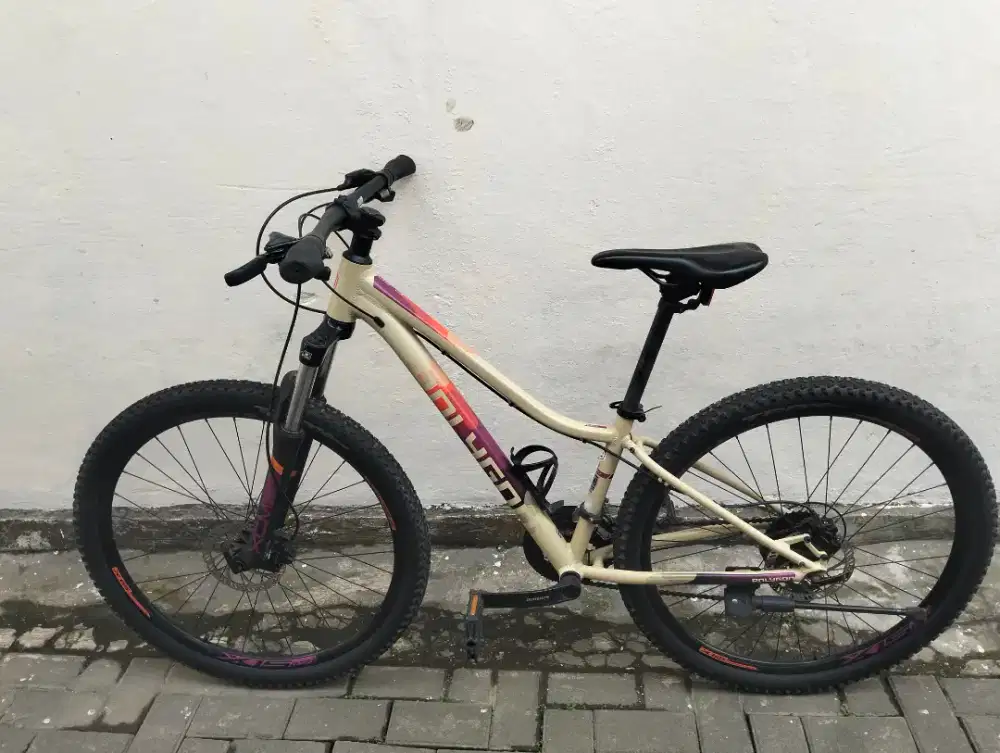 POLYGON CLEO fix for ladies either gent