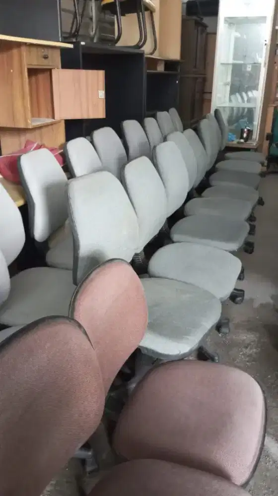Kursi kantor,kursi putar bekas