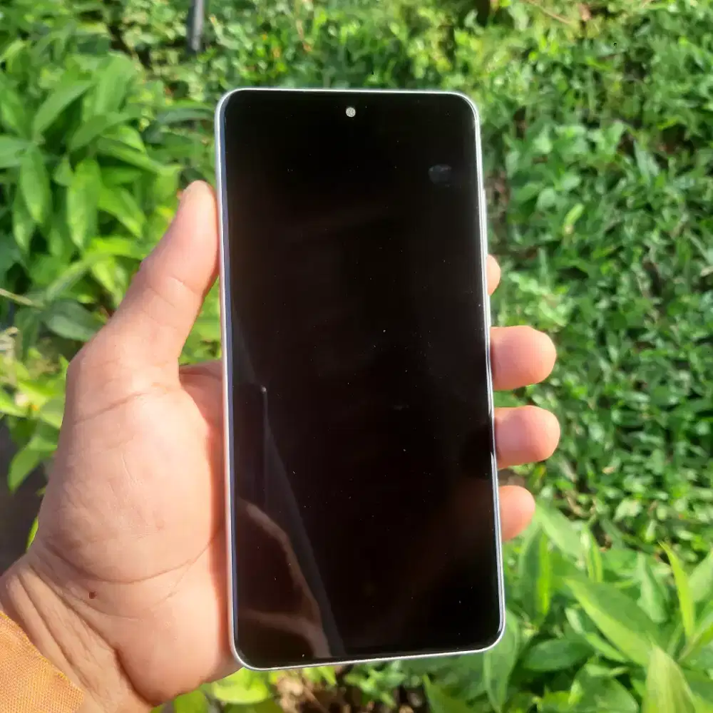 Lcd samsung s21 fe kondisi bekas copotan