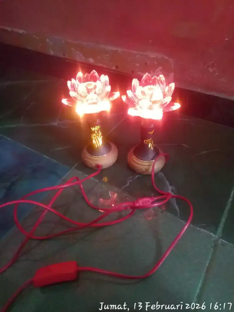 Lampu acesoris tuk ibadah