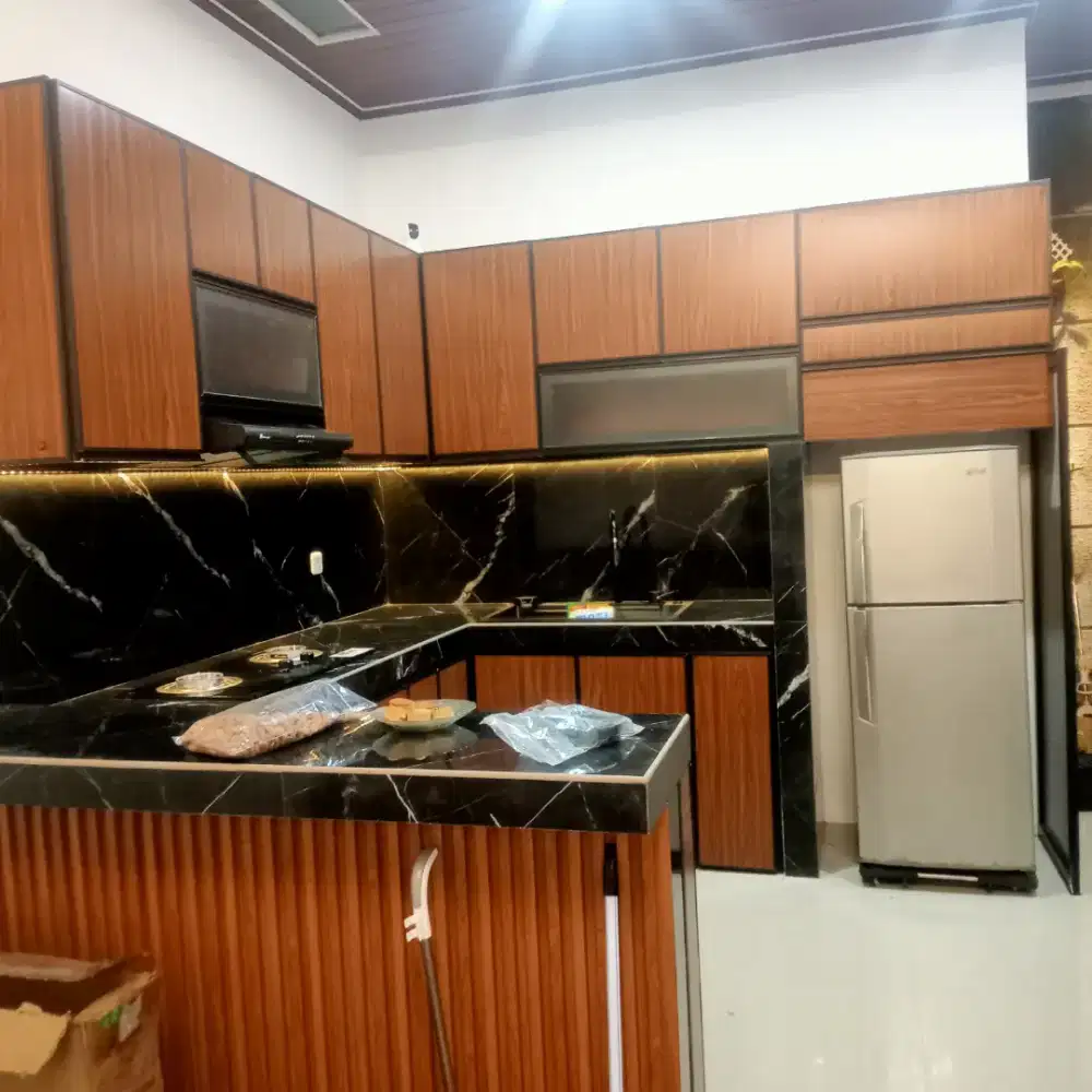 Jual kusen pintu satu dan pintu dua dari bahan aluminium dan kayu