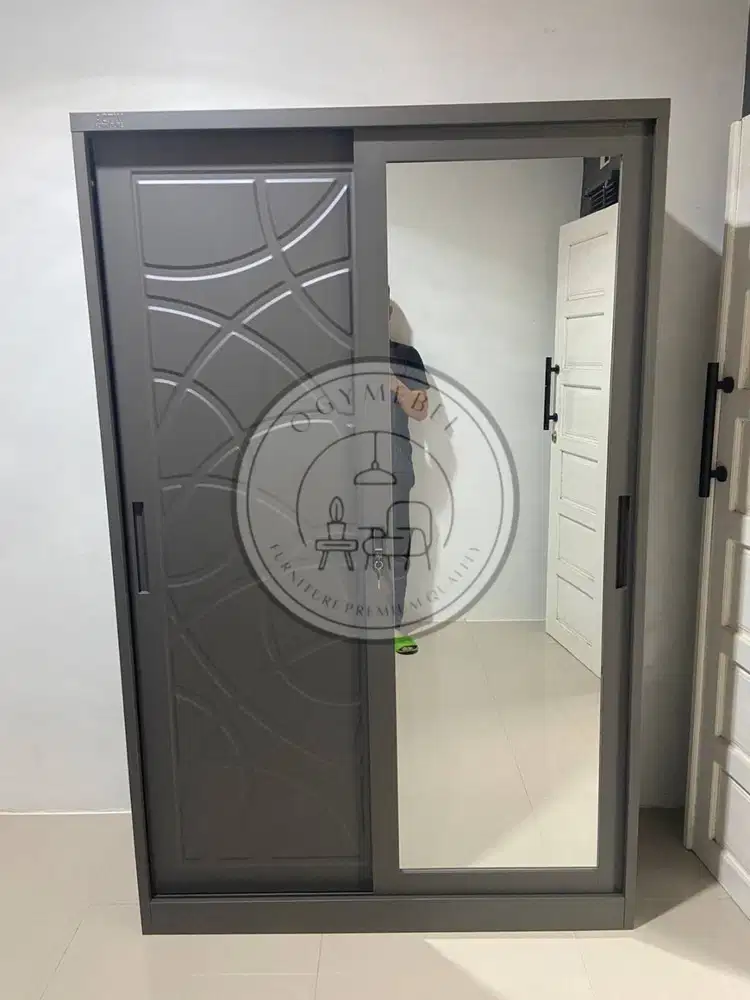 READY LEMARI PAKAIAN BESI 2 PINTU SLIDING GRATIS ANTAR