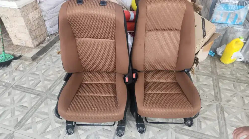 JOK MOBIL BARU WARNA COKLAT