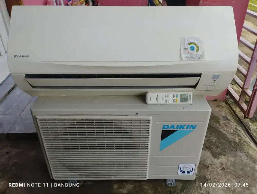 AC Daikin thailand 1/2pk+pasang garansi Bandung