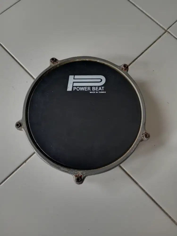 Hadroh Tam Mika Steal