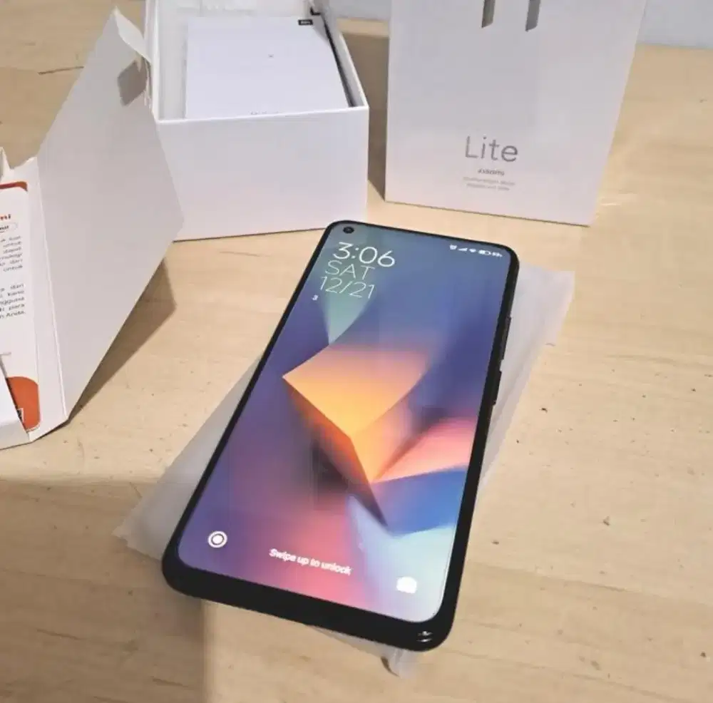 Xiaomi Mi 11 Lite 8/128GB, Mulus Fullset