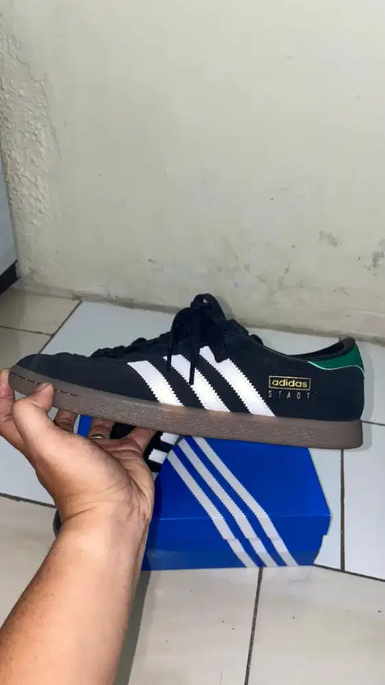 adidas Stadt Shoes Men Black