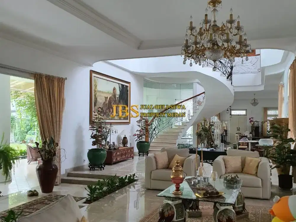 Rumah Lux Dijual di Komplek Bukit Hijau Regency Jalan Taman Setia Budi Indah - Medan