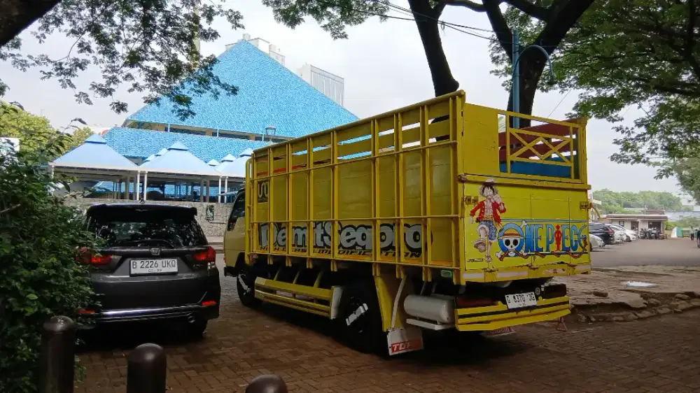 Sewa truk pindahan rumah dalam dan luar kota