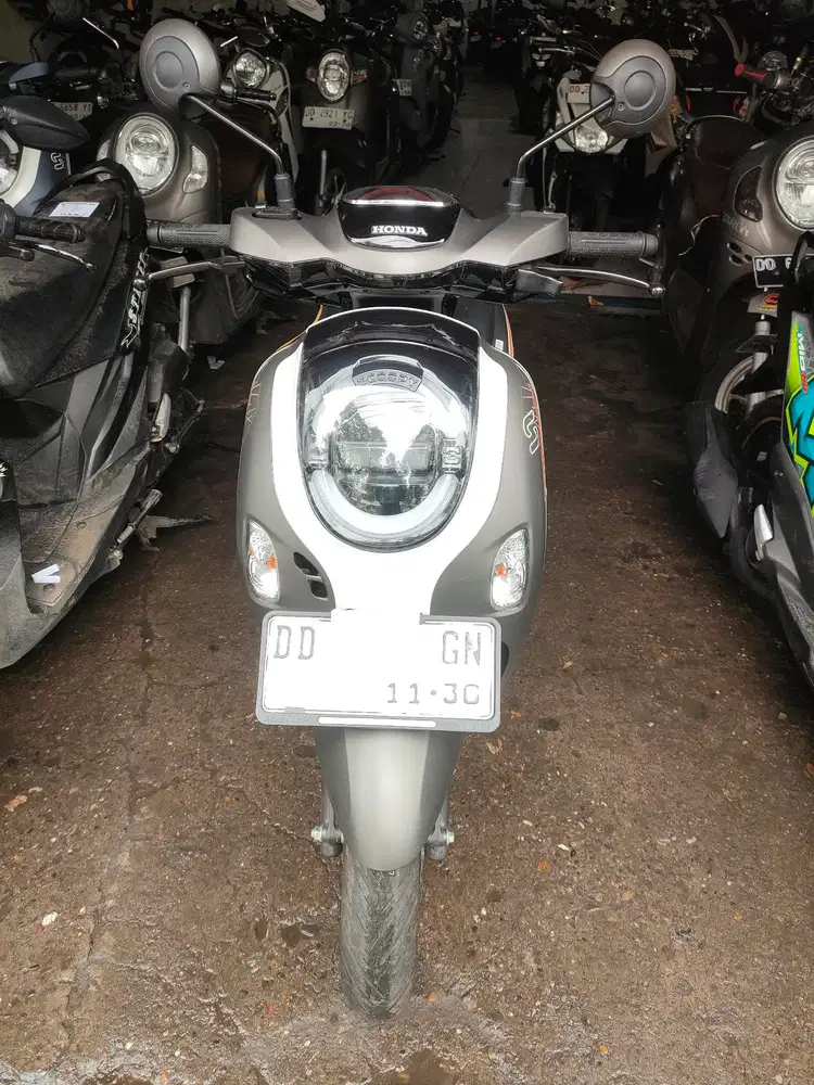 Honda Scoopy 110cc 2025 Abu-abu