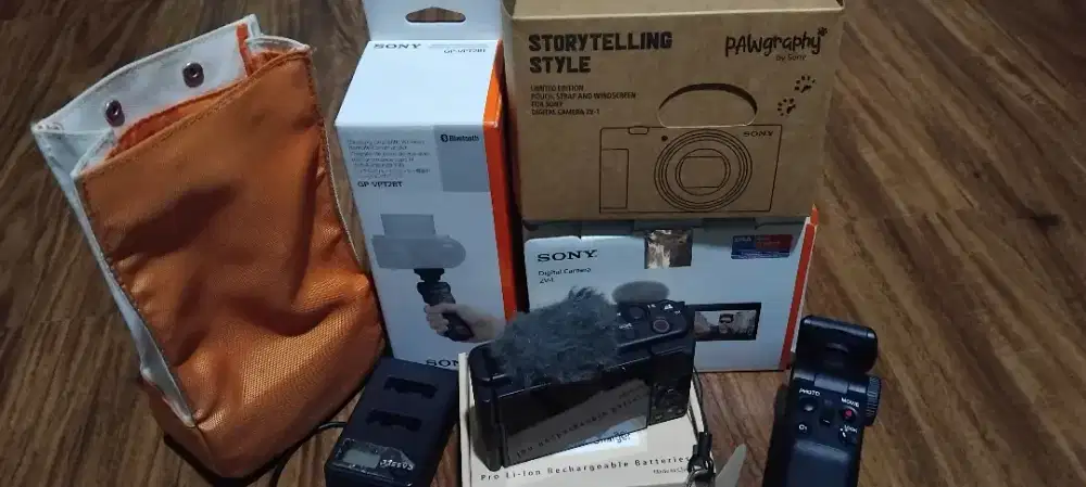 Kamera sony ZV 1 lengkap gress