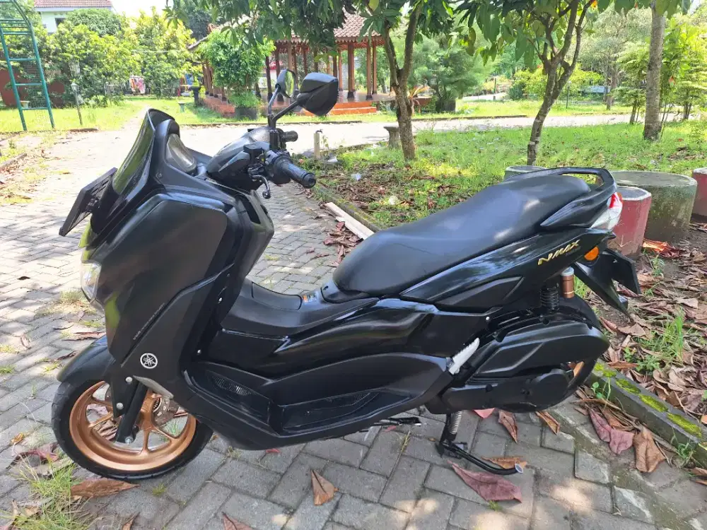 Nmax 2024 keyless km rendah bisa cash/kredit syariah TERMURAH