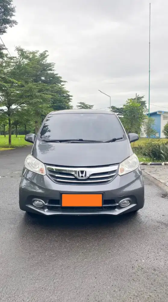Honda Freed 2011 Bensin