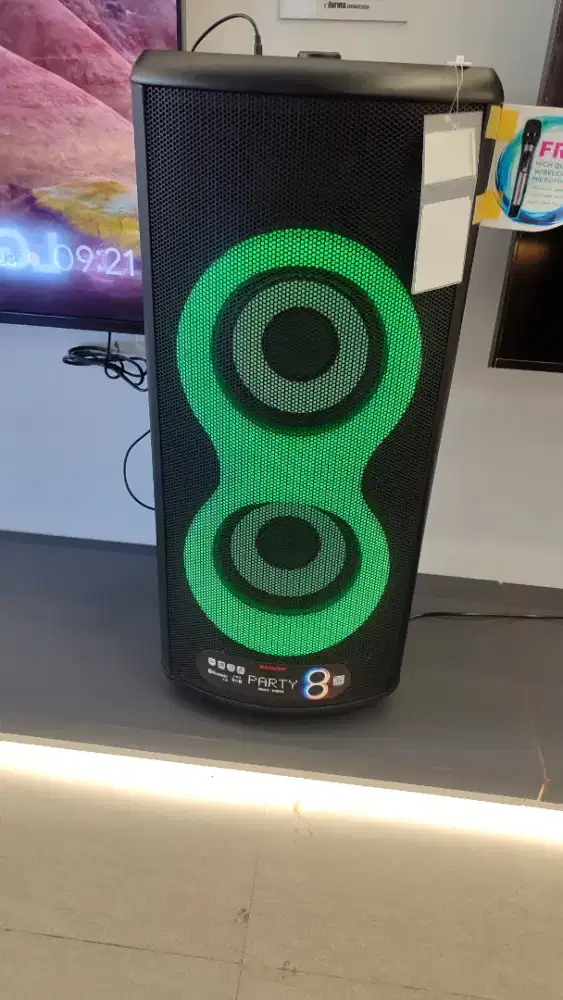 Speaker Sharp portable