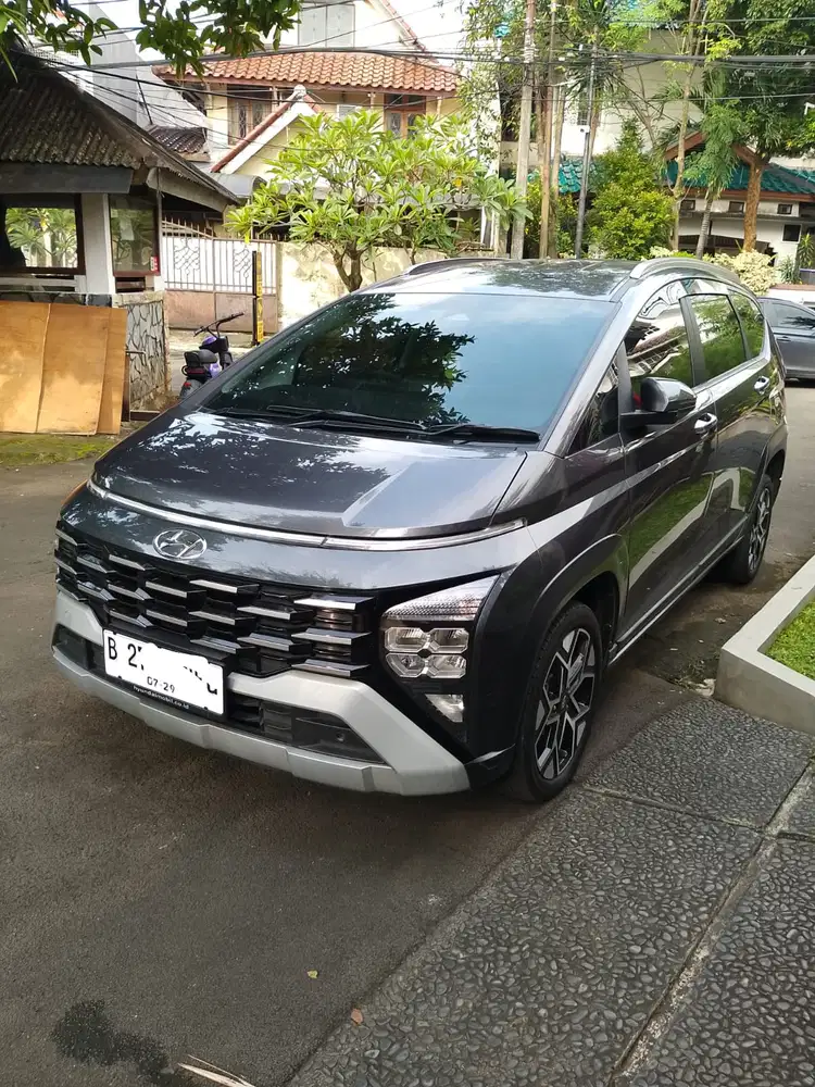 Cash Hyundai Stargazer X 2024 Bensin captain seat