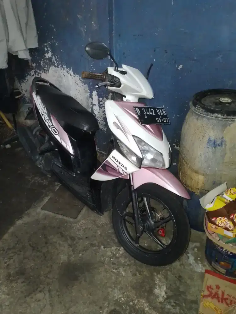 Vario old 110 warna pink putih