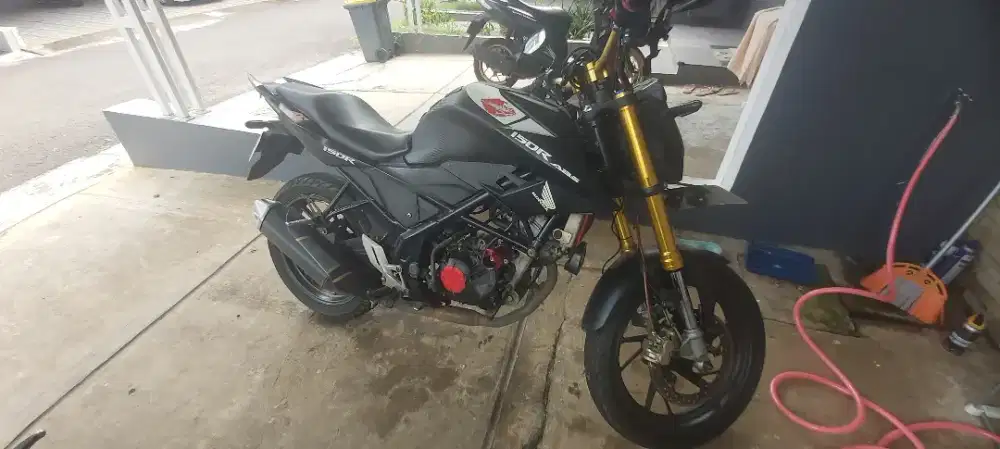 Cb150 r 2015 modif tipis