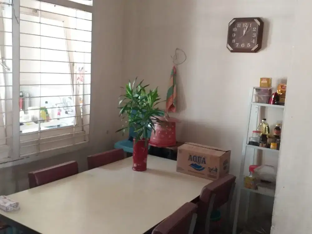 Rumah 2 Lantai Dekat Tol Pondok Aren di Bintaro Tangsel LR-11485