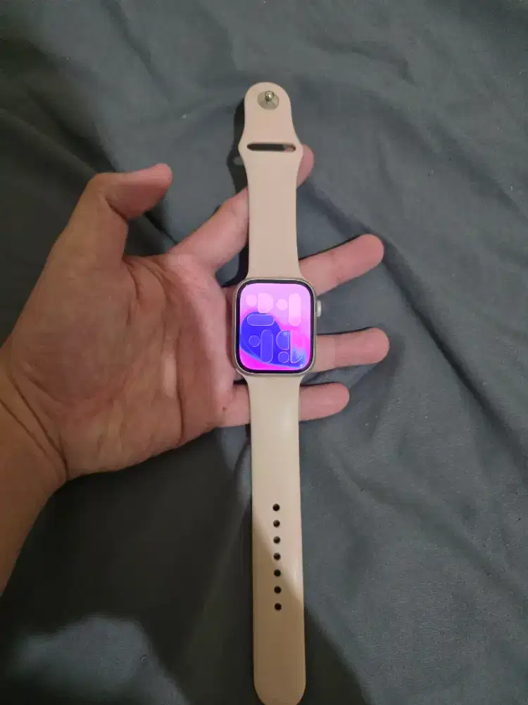Apple Watch 7 45mm likenew unit only iwatch