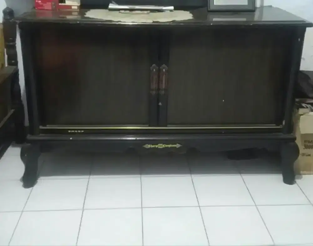 TV vintage off cocok untuk kolektor atau cafe atau museum