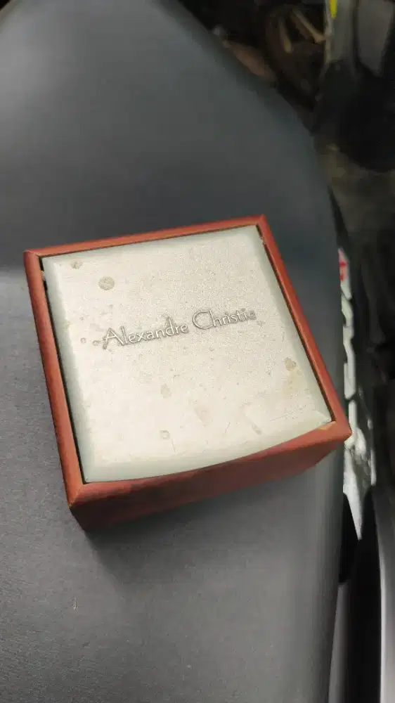 Jam tangan Alexandre christie