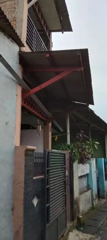 Rumah second dijual tingkat 150jt Majapahit Depok  2