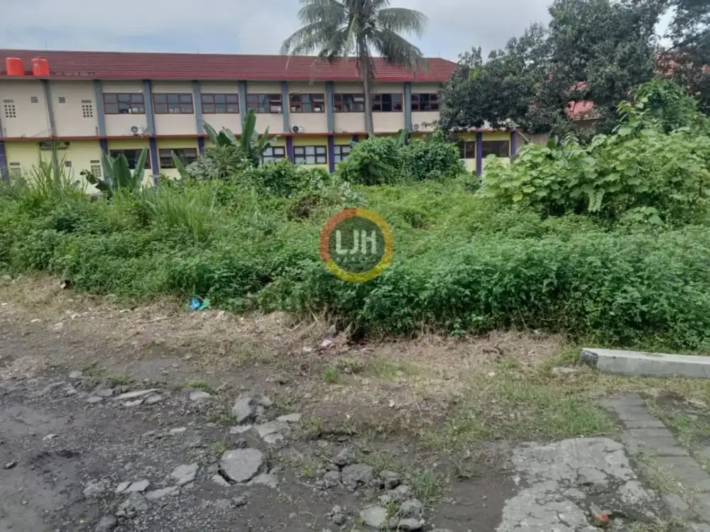 Kavling di jalan Gatot Subroto