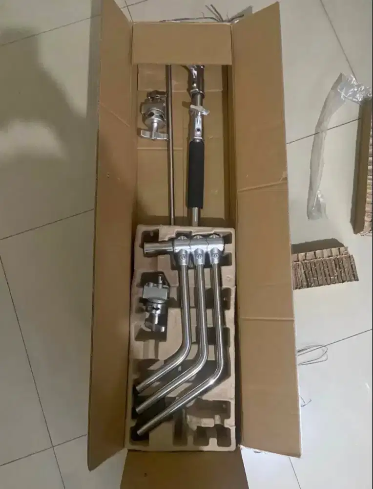 Avangarde av-csb240 c stand with boom arm