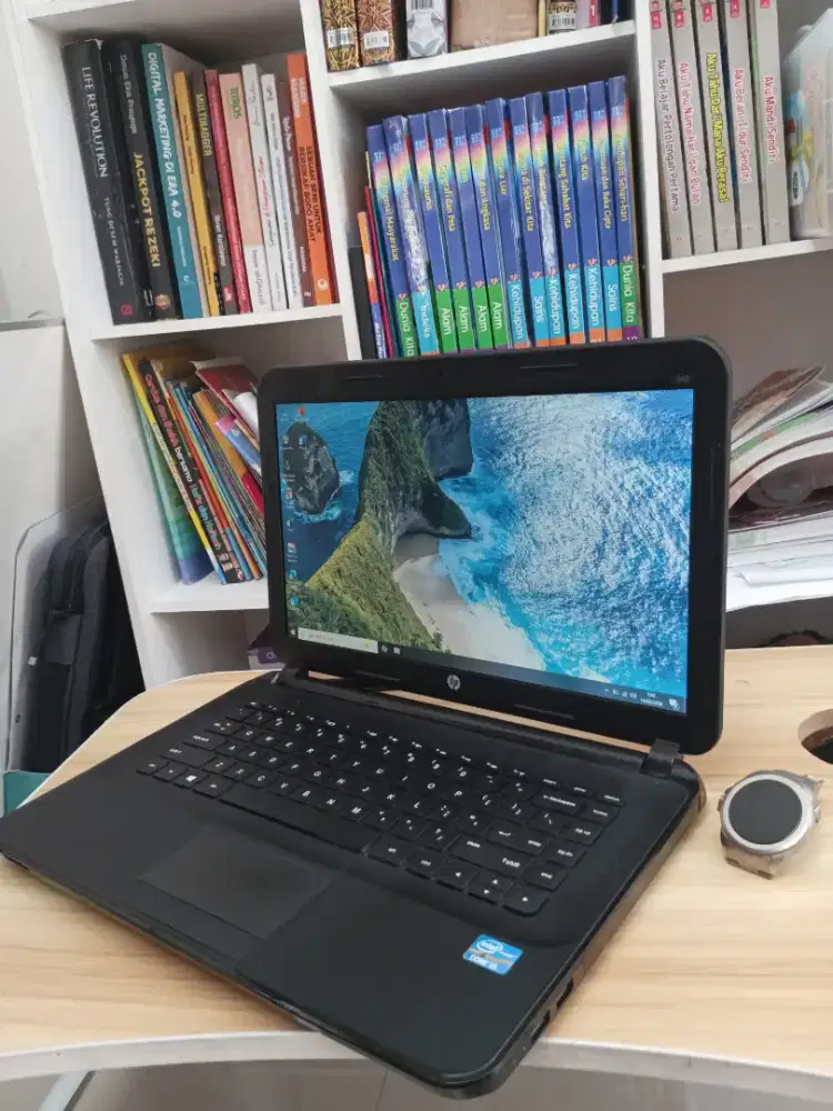 Mulus - Laptop HP 240 - Laptop Bekas Kantor