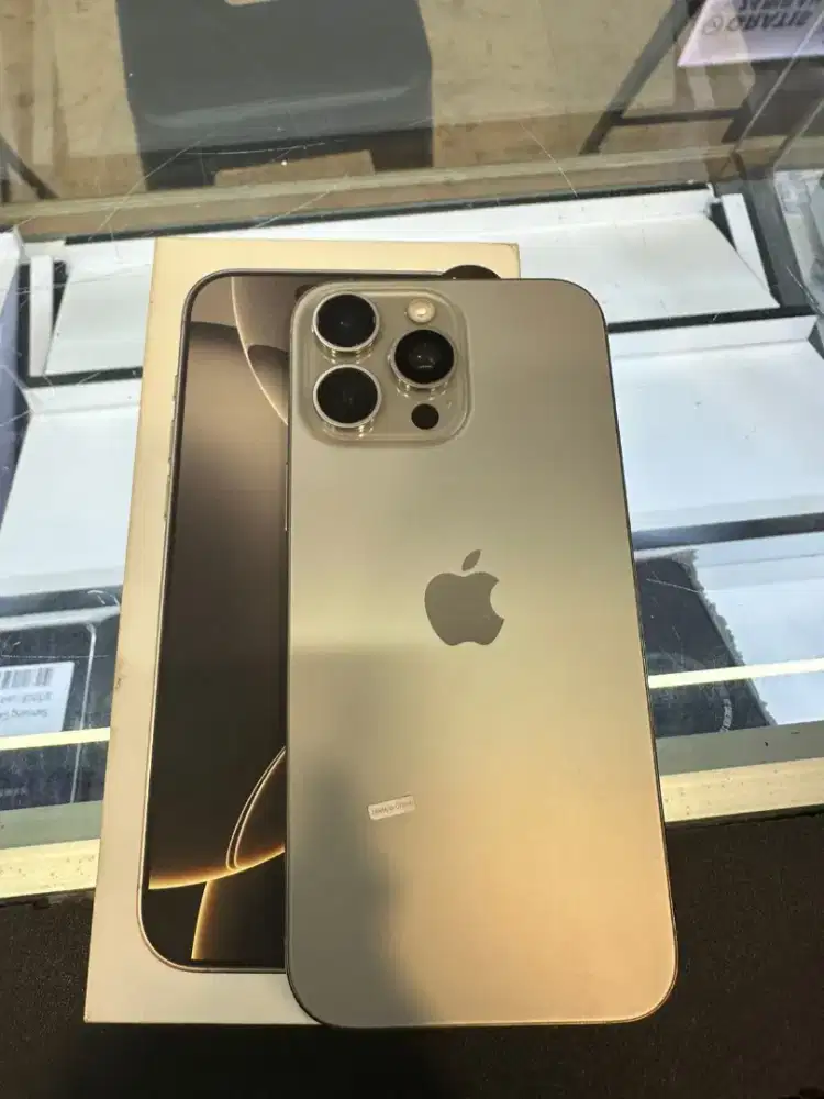 iPhone 16 Pro Max 256GB Natural T Garansi iBox 06/Mei/26 BH 93%