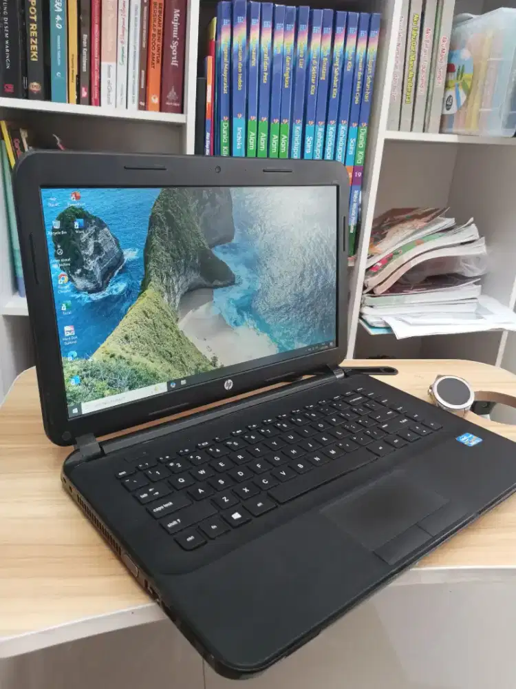 Mana yg Cepat Aja - Laptop Mulus HP 240