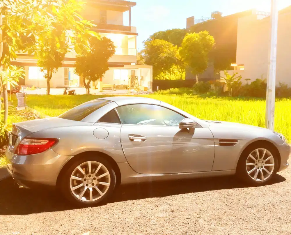 Mercedes-Benz SLK200 2012 Bensin