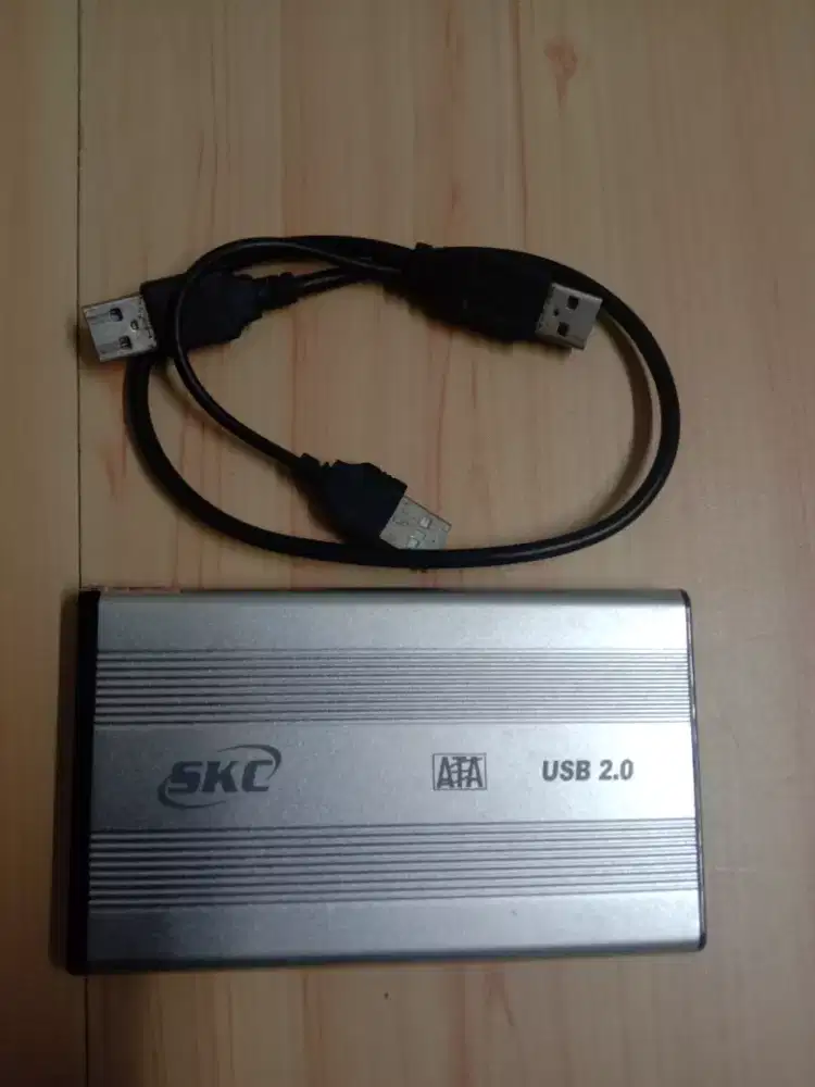 Hardisk external 750 gb
