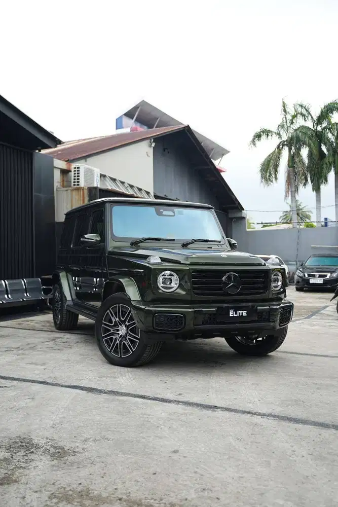 NIK 2025 Mercedes-Benz G 450d AMG MANUFAKTUR Olive Metallic