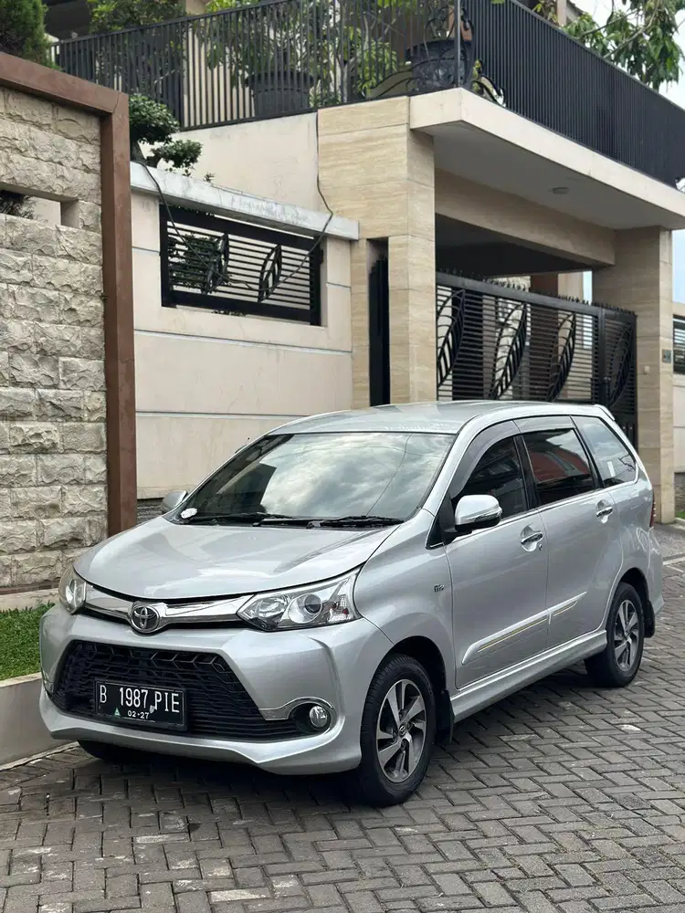 Veloz 1.5 Matic 2017 Murah