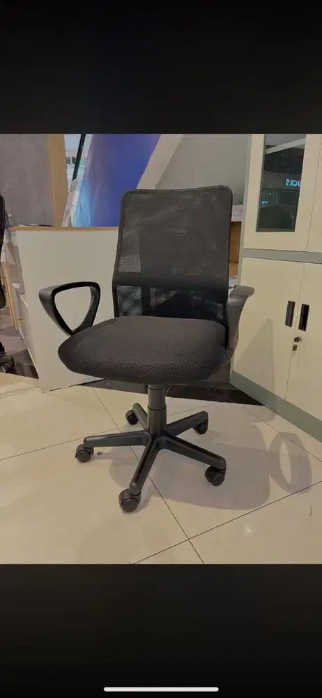 Kursi kantor selma informa