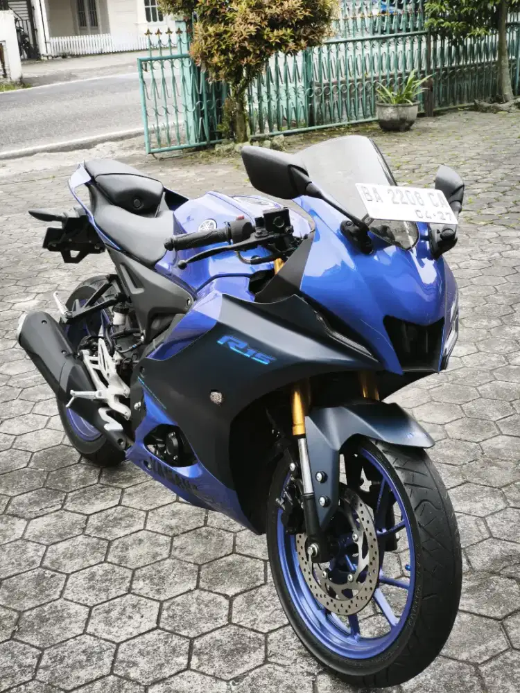 Dijual motor sport Yamaha R 15