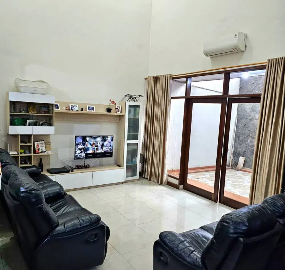 Dijual Rumah Siap Huni di Taman Holis Indah Bandung