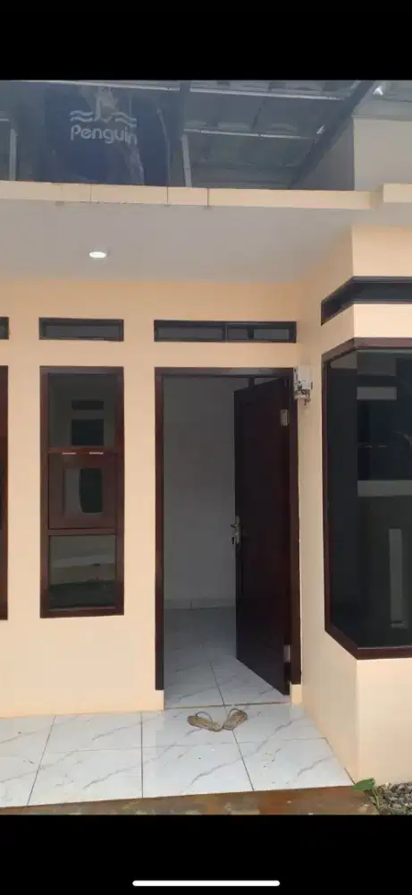 Disewakan rumah baru di Citayam