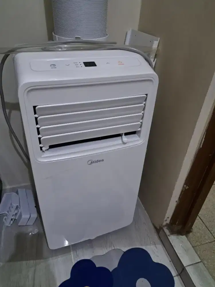 Di jual AC portable midea 1pk