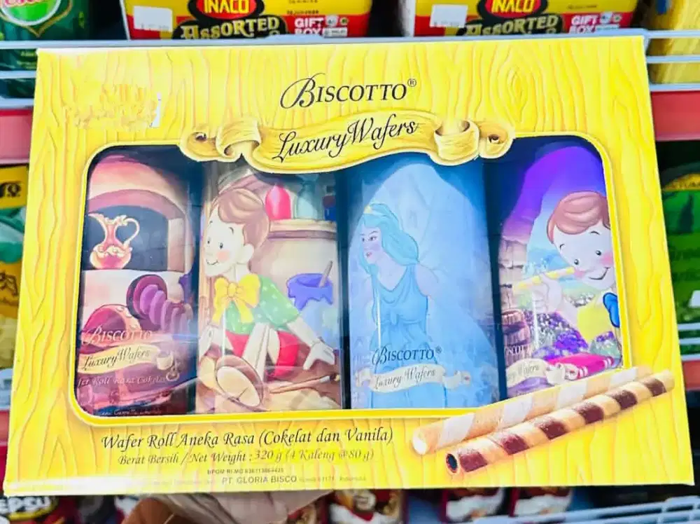 Hampers wafer roll isi 4 kaleng harga 65k ready