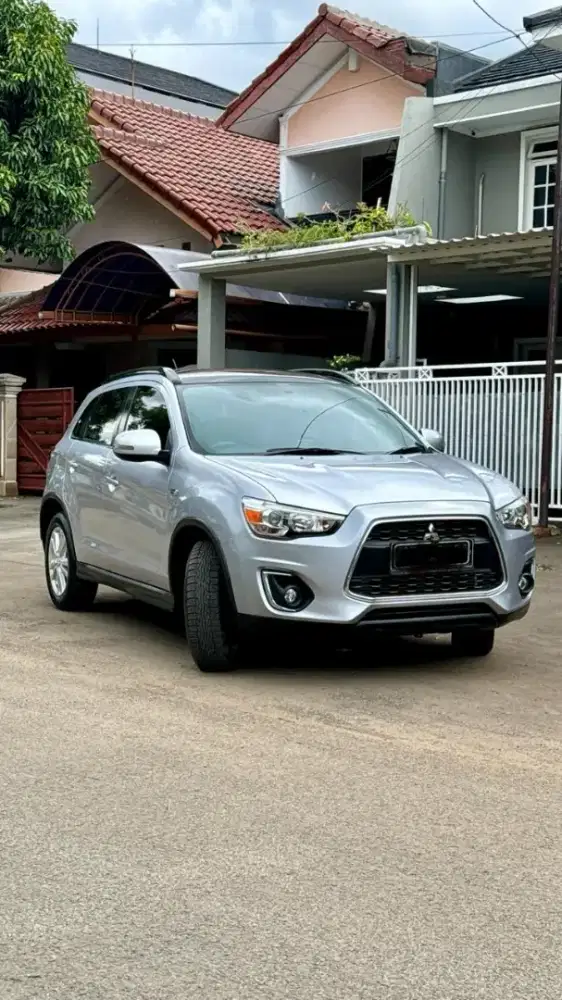 MITSUBISHI OUTLANDER SPORT PX 2.0 TAHUN 2016 ABU-ABU