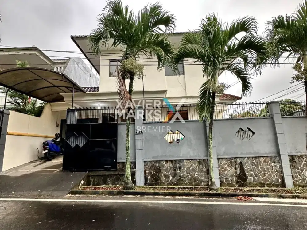 Dijual Rumah Hook Terawat Siap Huni di Tidar Bawah Malang