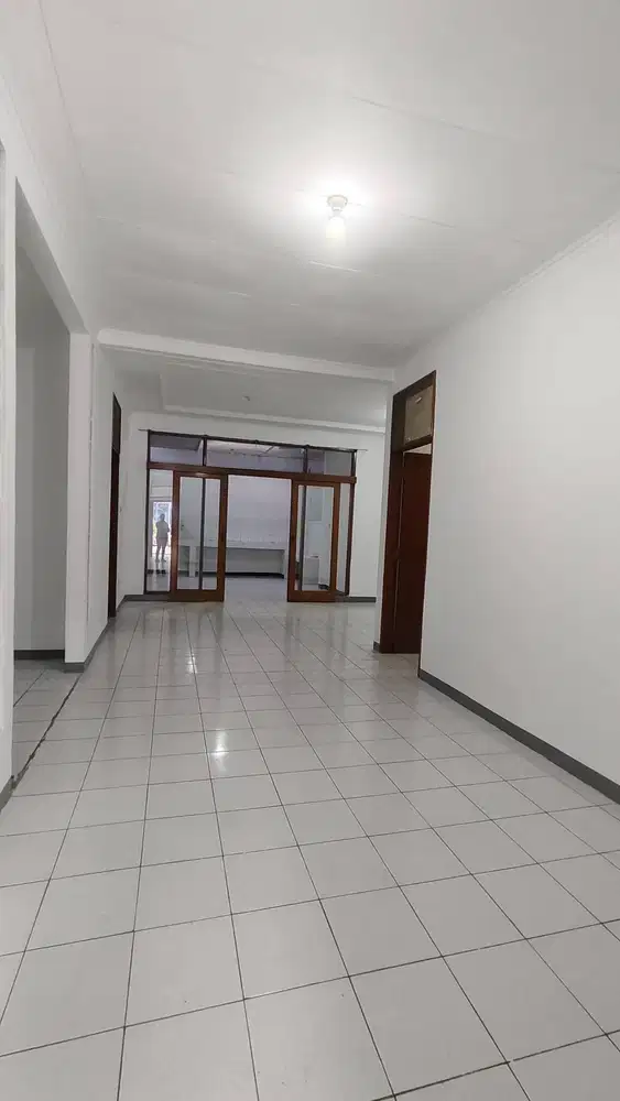 Disewakan Rumah Siap Huni di Taman Kopo Indah TKI 1